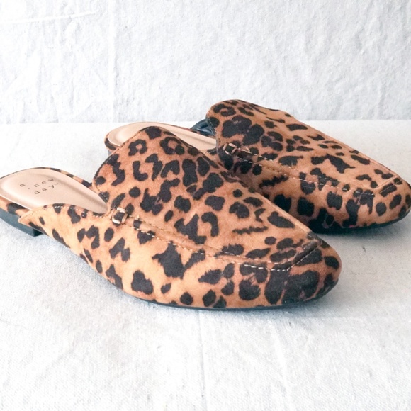 A New Day Women 6 Mabel Microsuede Square Toe Leopard Print Mules - Picture 2 of 13